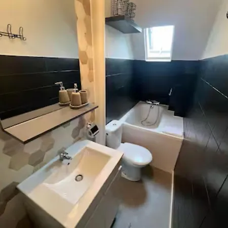 Le Marin - Au Pied Du Port - Proche * Calais